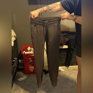 Lululemon joggers